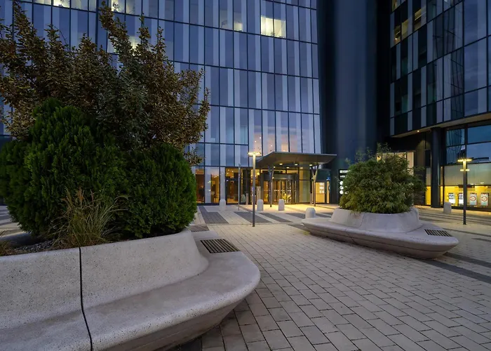 Clarion Vienna South