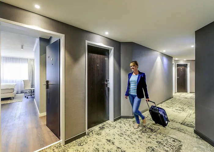Mercure Raphael